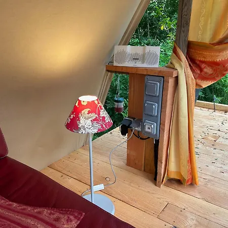 A Cote Du Petit Moulin *